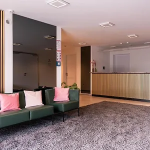 *** Aparthotel Living Neuburg Duitsland