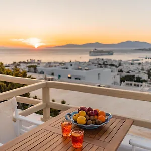 Pelican 2*, Mykonos Town Grecia