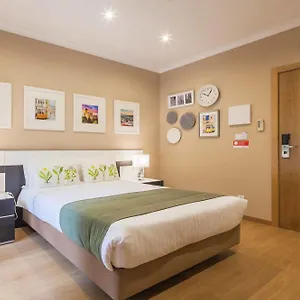 Nova 3*, Lisboa Portugal